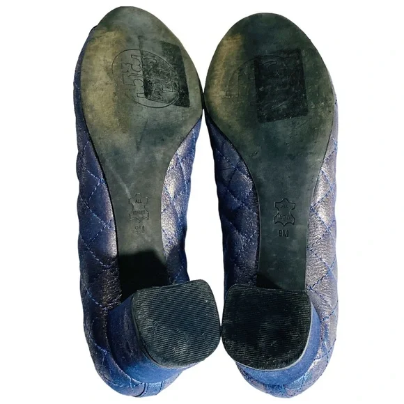 Tory Burch Kaitlin Quilted Cap Toe Navy Blue Metallic Pump Block Heel Size 9 M - Picture 8 of 12
